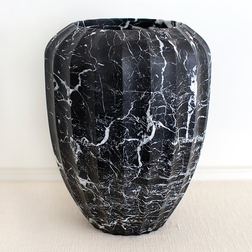 FLUTED LARGE VASE image number 0