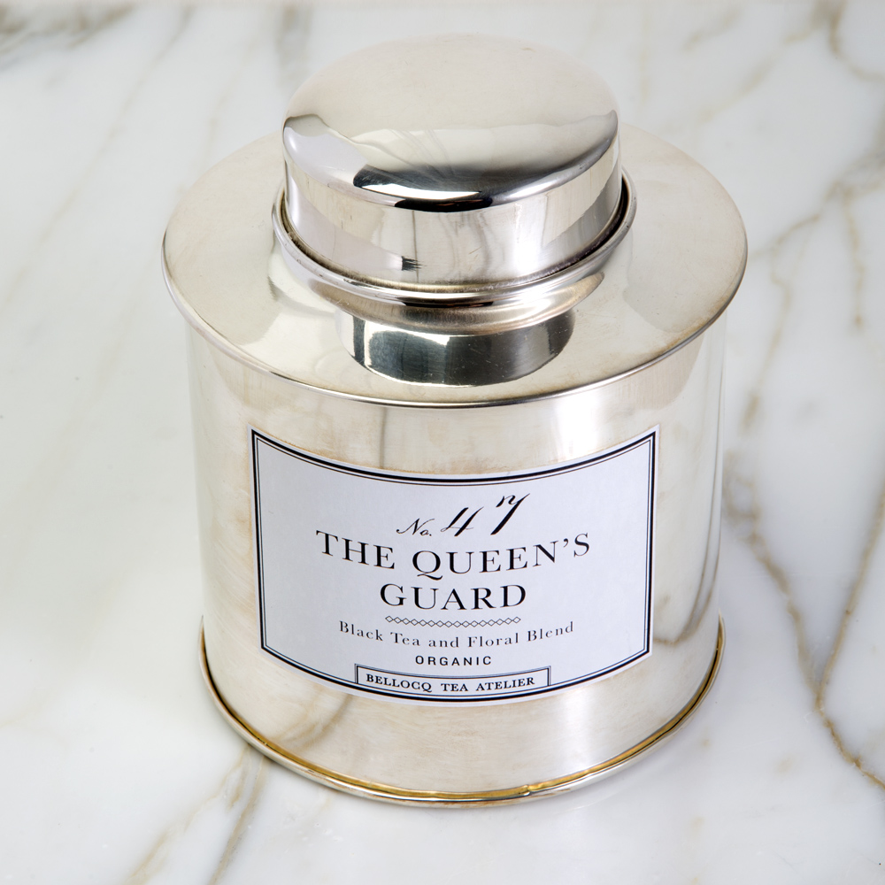 THE QUEEN'S GUARD image number 0