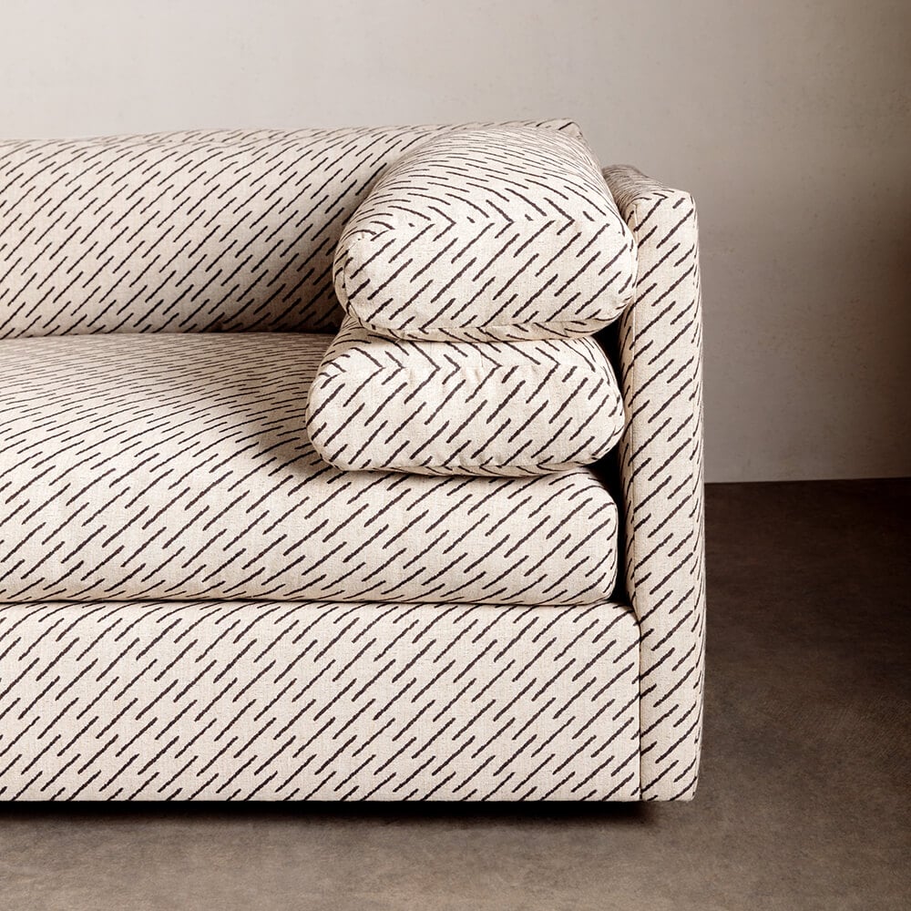 PARALLET SOFA