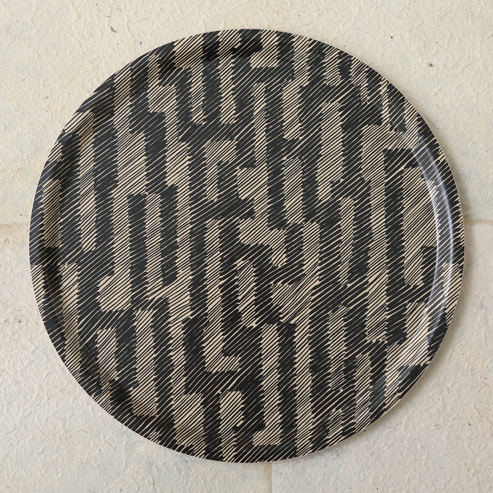 VERGE ROUND TRAY