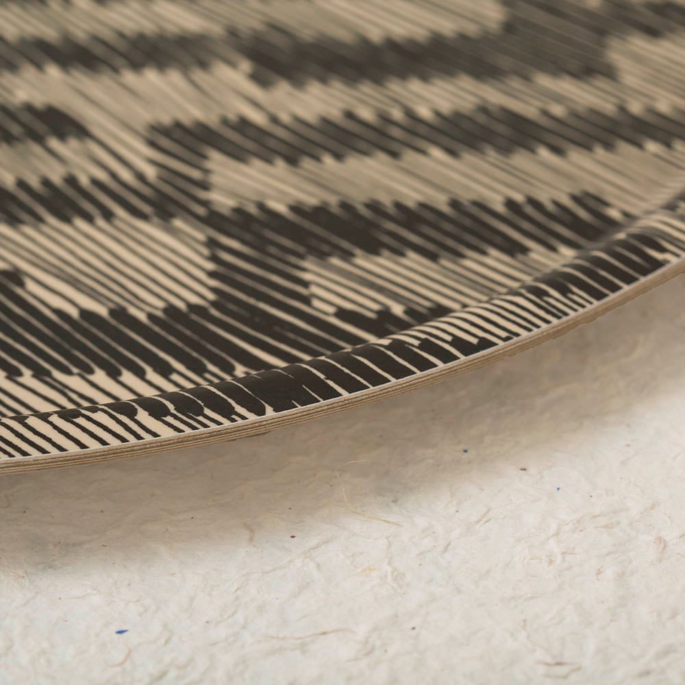 VERGE ROUND TRAY
