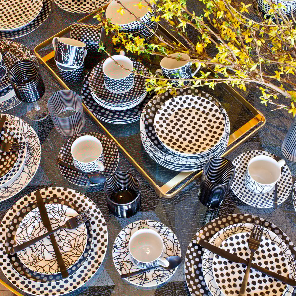 TRACERY SOUP PLATE image number 0