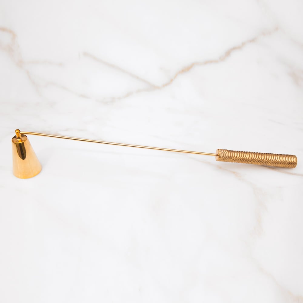 LUSTRE CANDLE SNUFFER image number 0