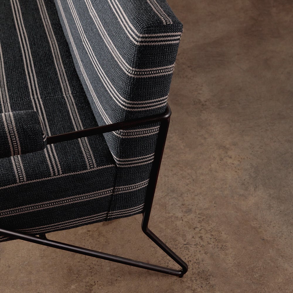 EMMETT SETTEE - OUTDOOR