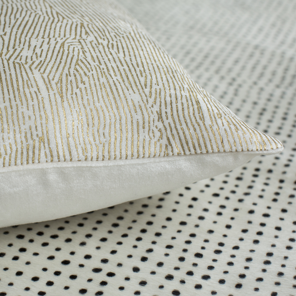 DUNE TROMPE 20" SQUARE PILLOW image number 3