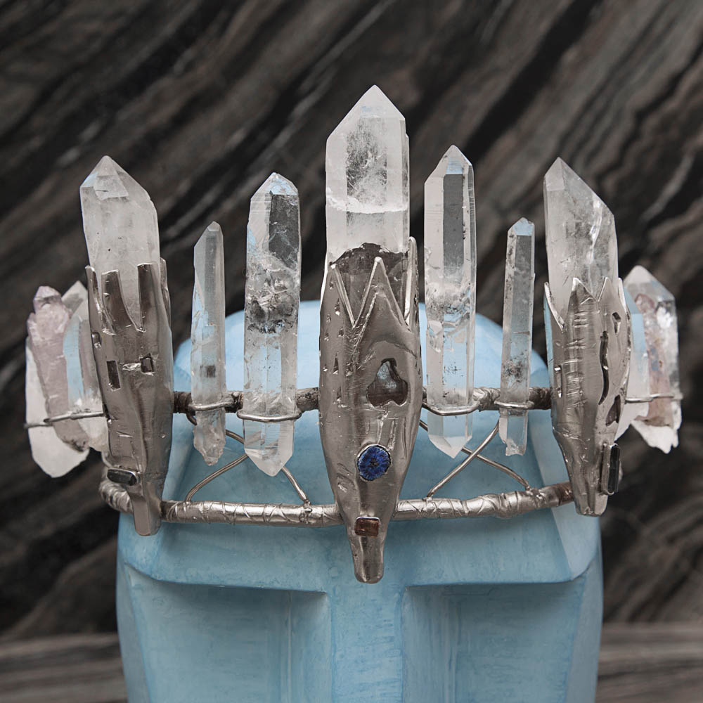 HEAD TRIP - TIARA