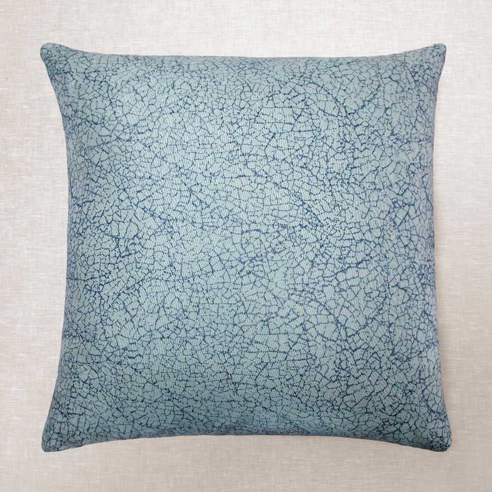 BREAKWATER OUTDOOR PILLOW - BAY