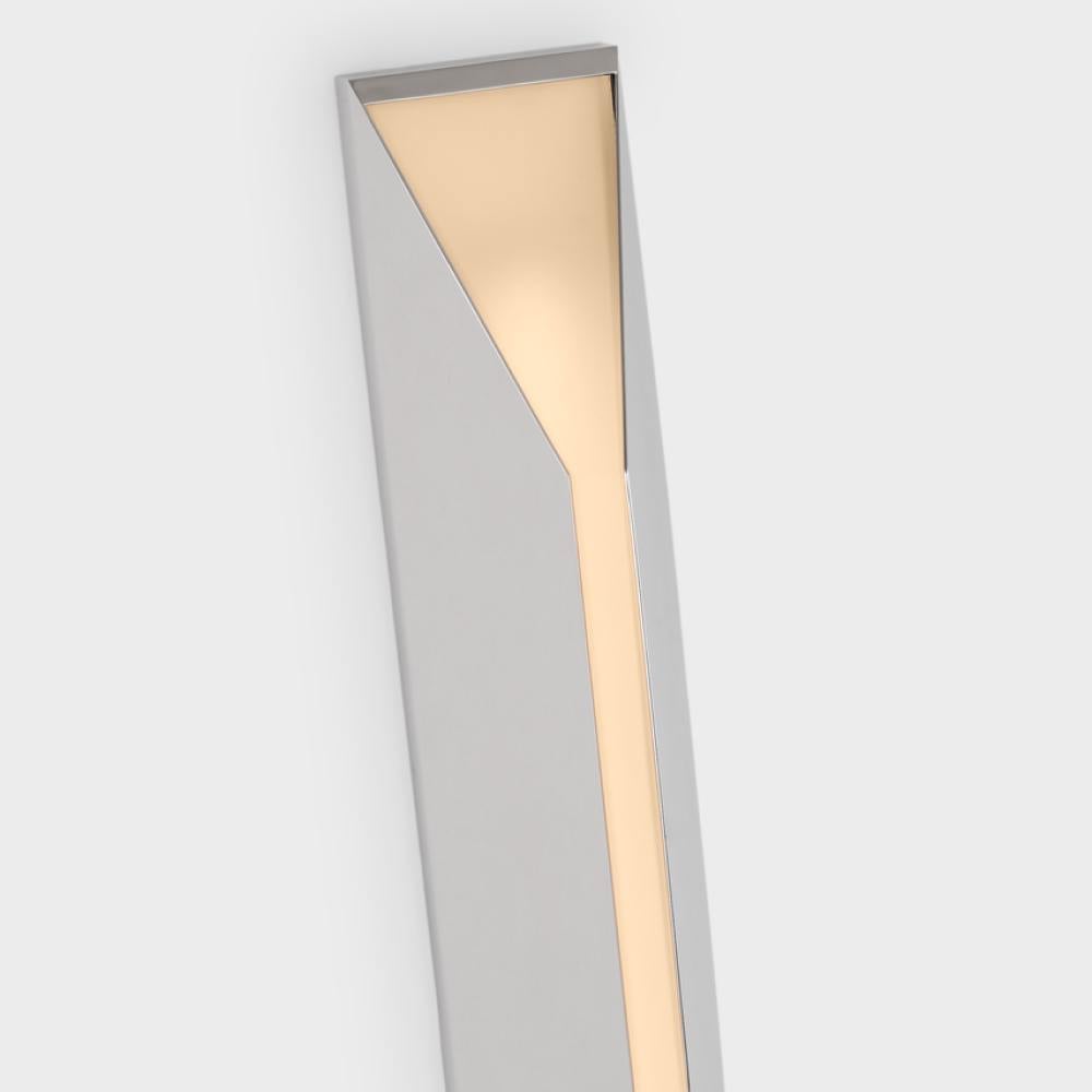 Stretto 24" Sconce image number 3