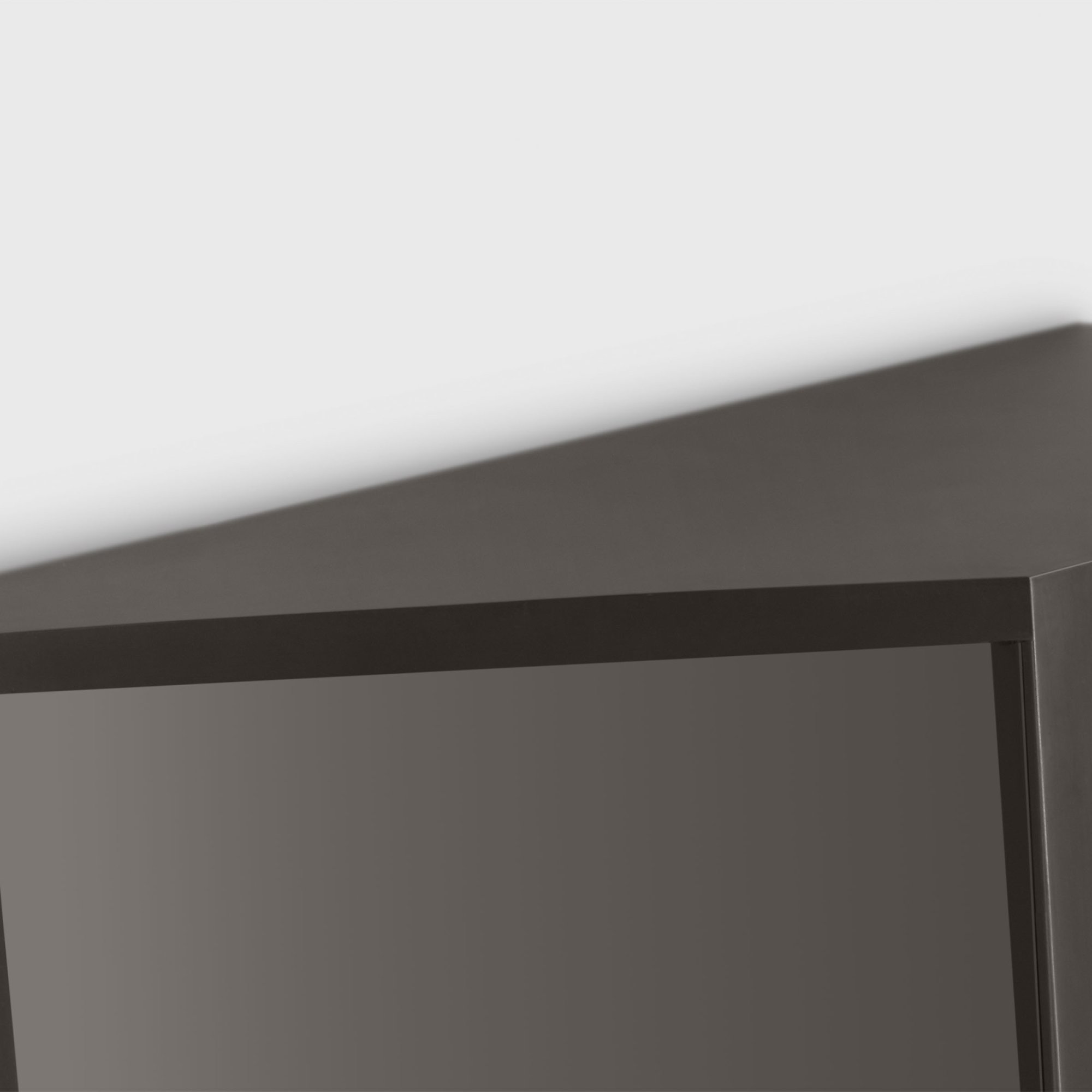 Punto 16" Wall