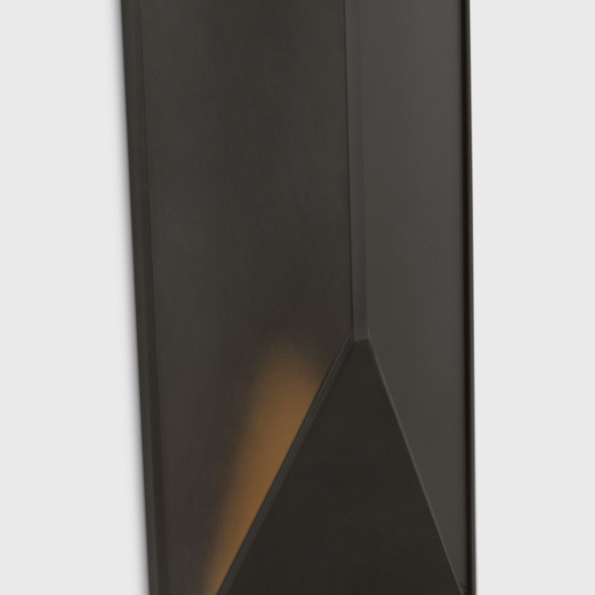 Punto 30" Wall