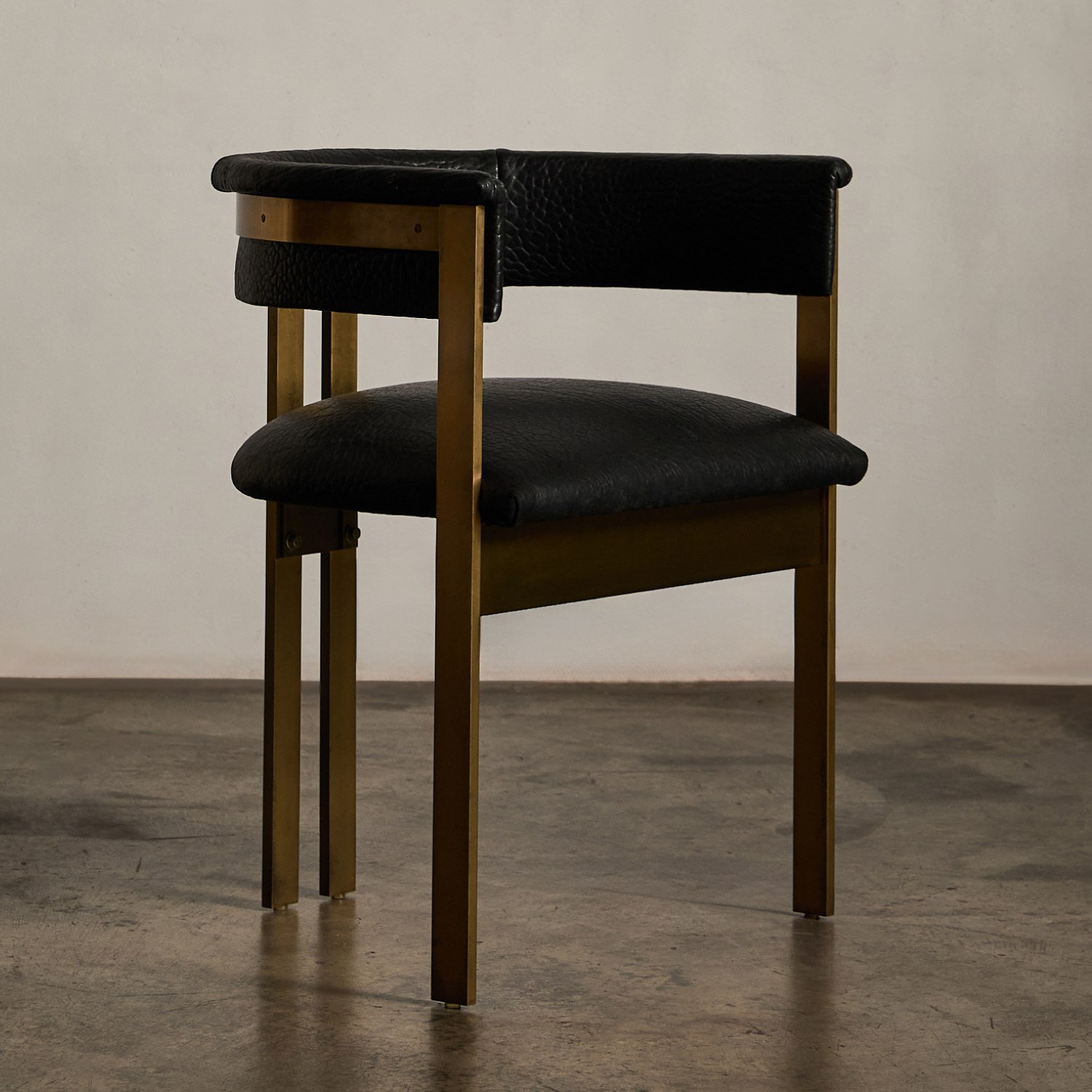 ELLIOTT CHAIR