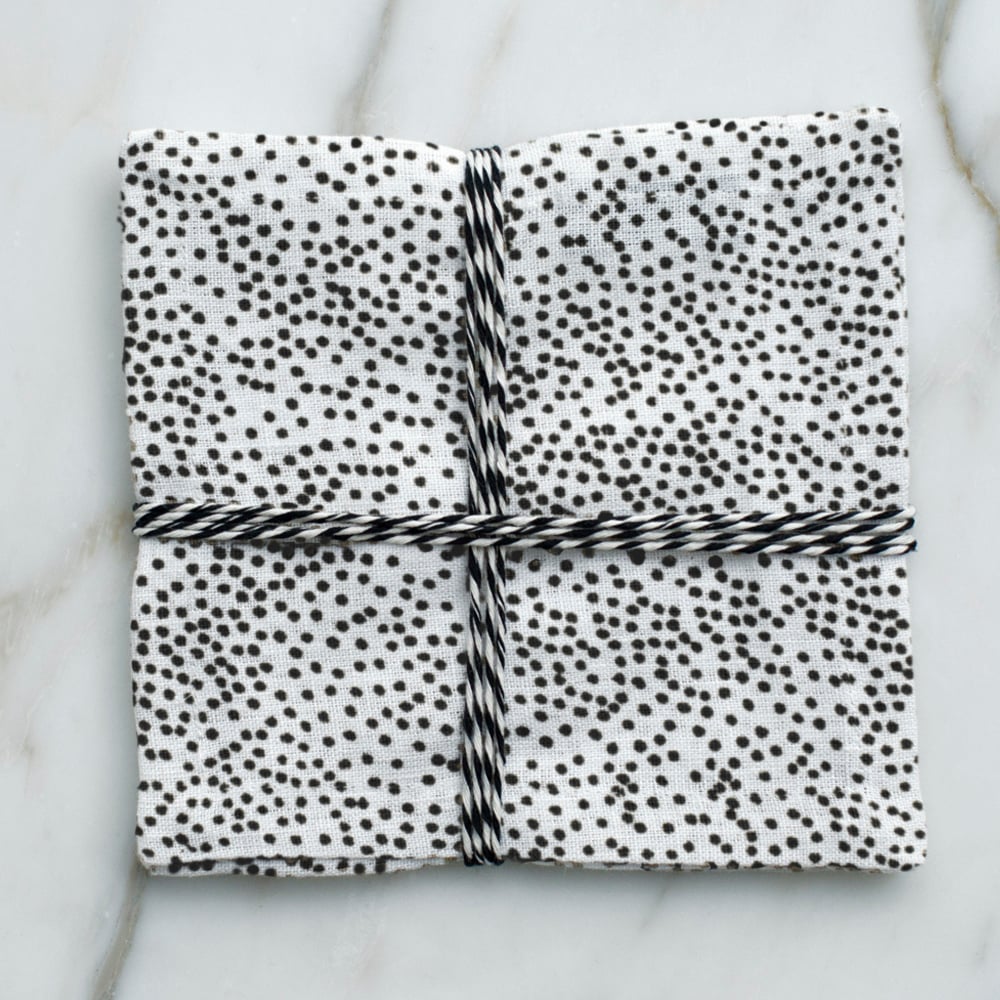 DOTS COCKTAIL NAPKINS - BLACK