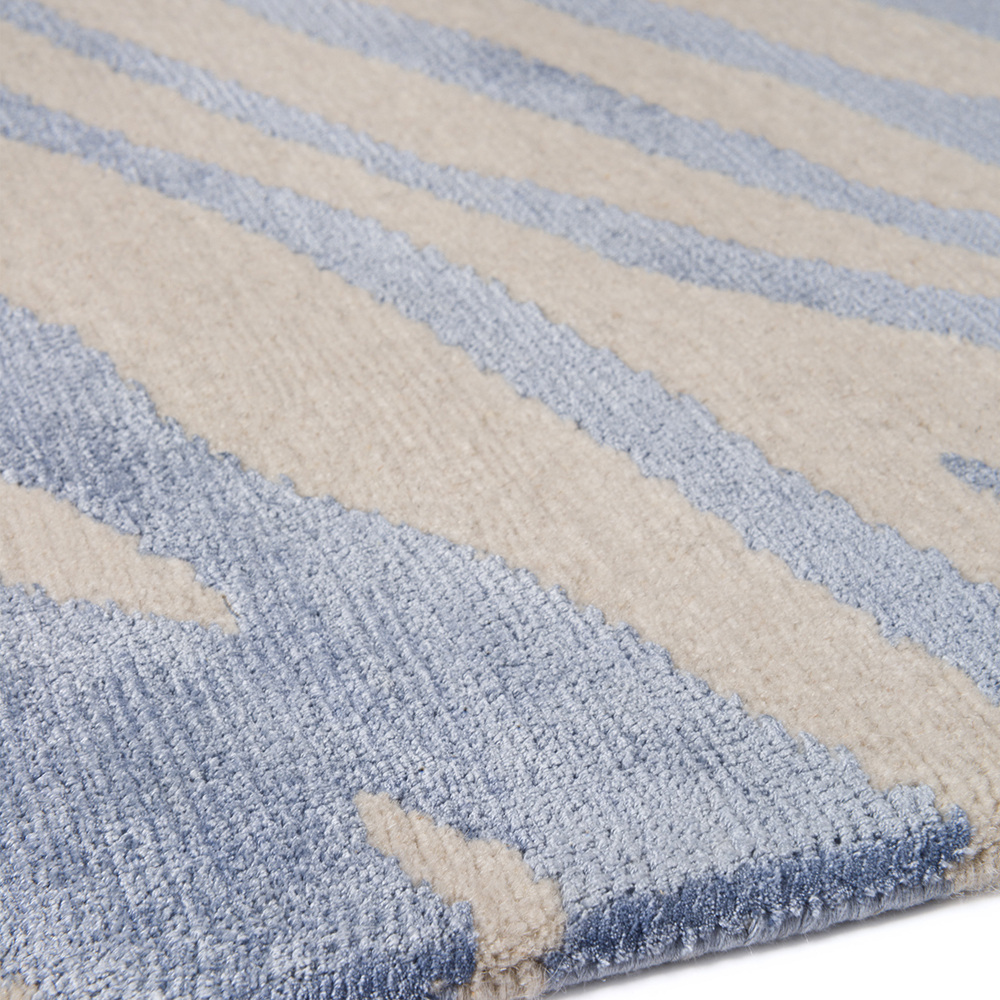 FLAUNT RUG image number 2