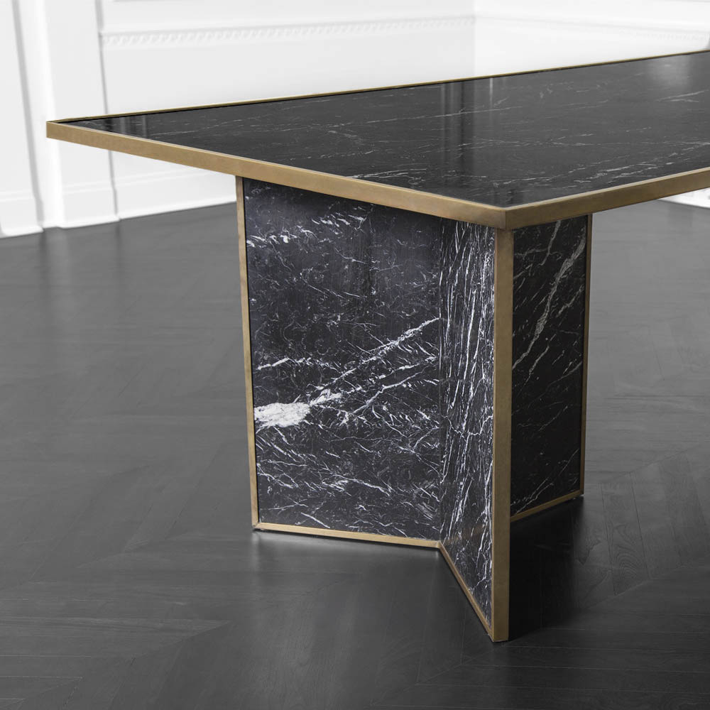 LIAISON DINING TABLE