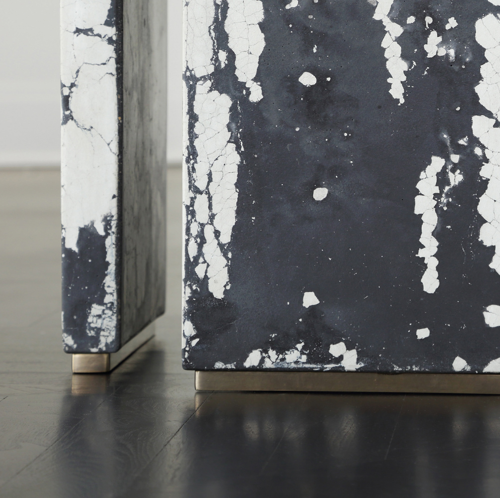 RICHTER SIDE TABLE