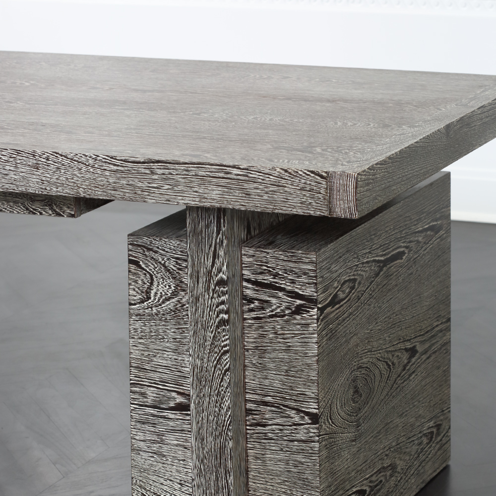 ELEVADO DESK