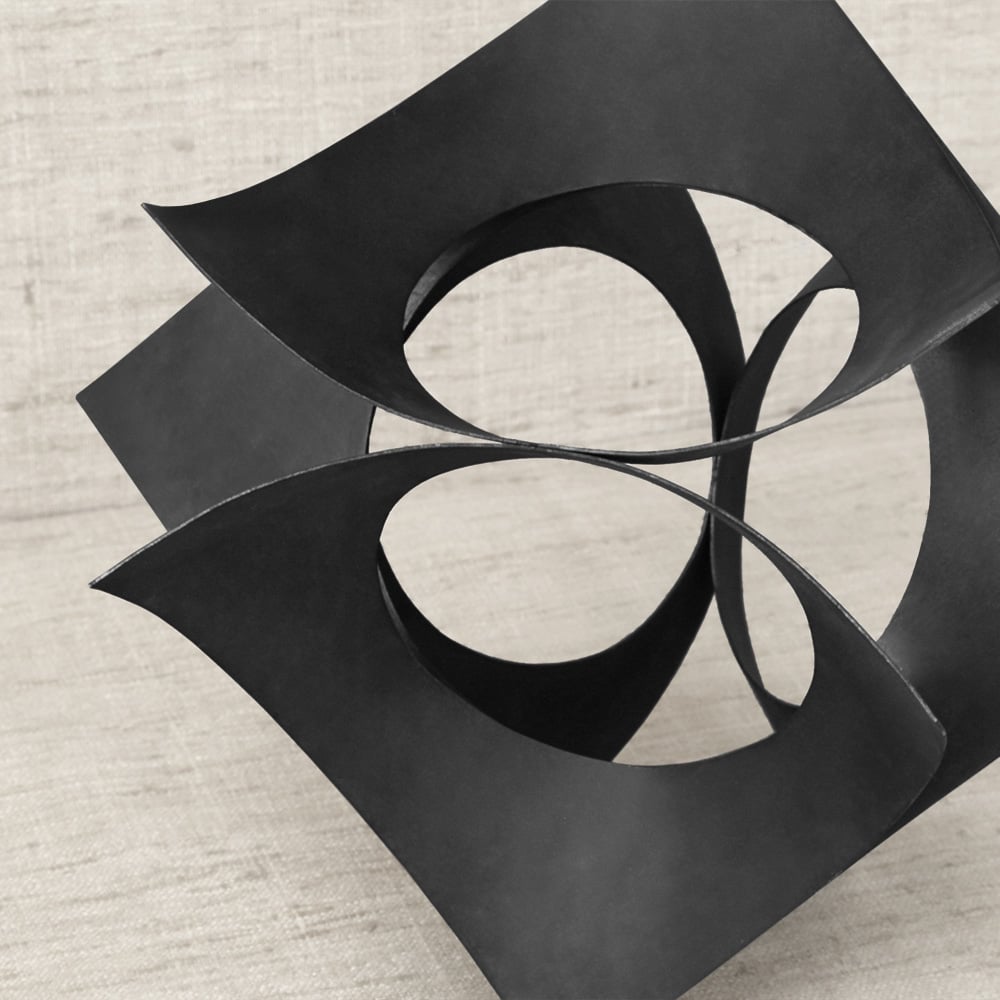 ZEALOUS SCULPTURE