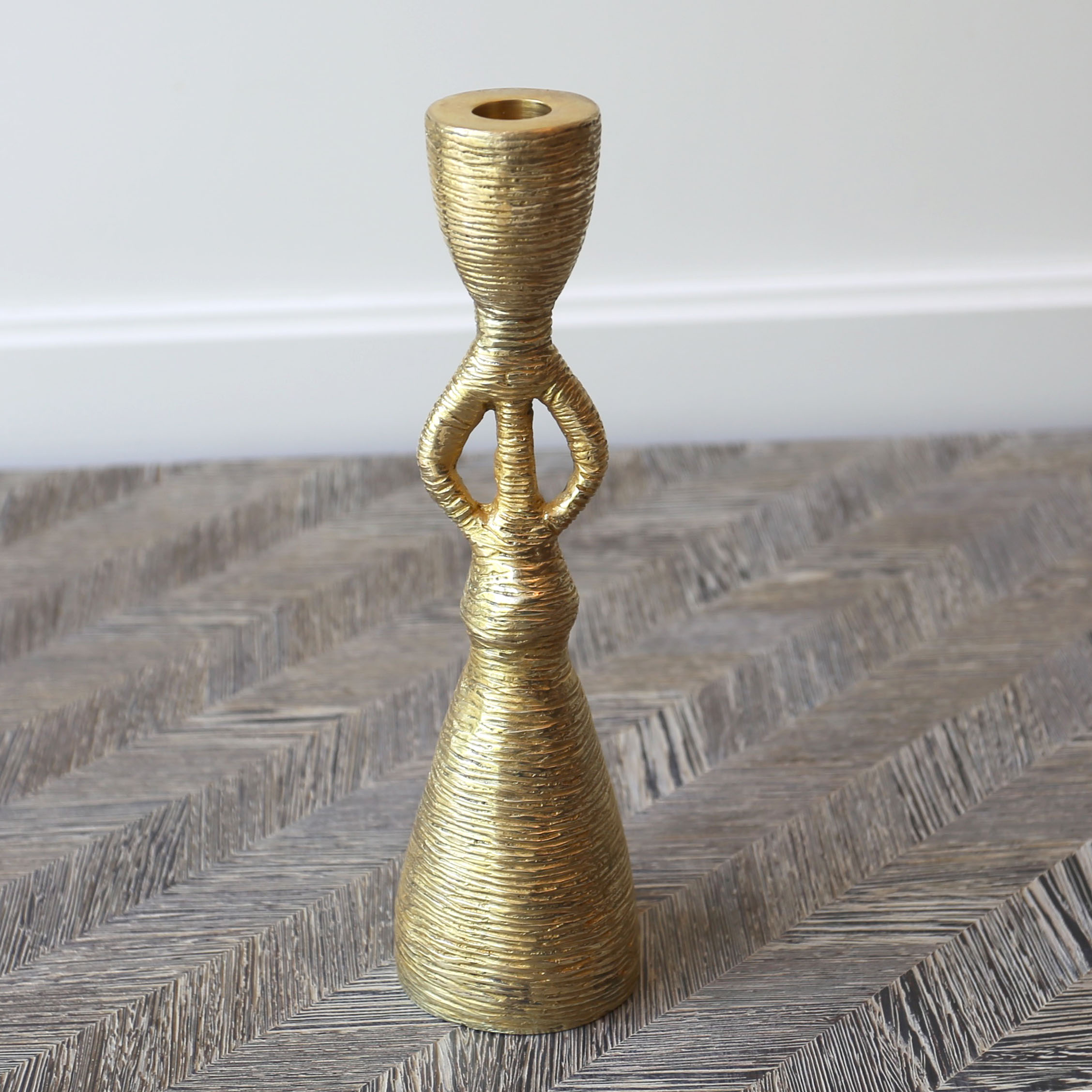 VERSE CANDLESTICK