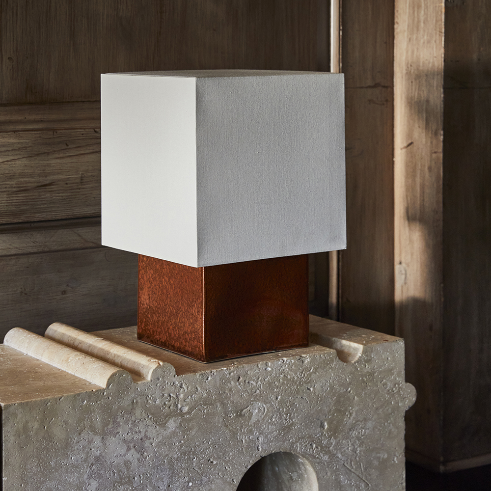 PARI PETITE SQUARE TABLE LAMP