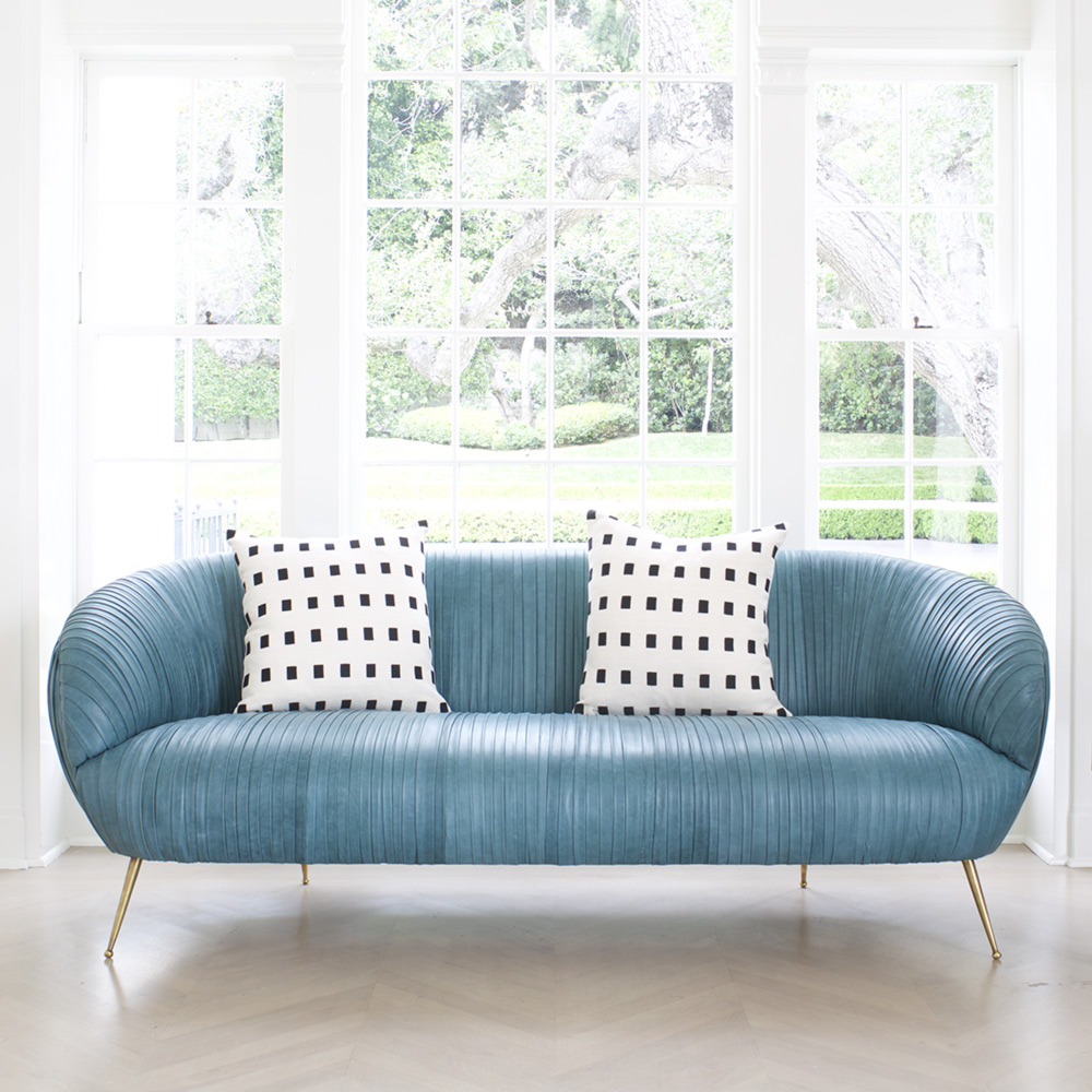 SOUFFLE SETTEE