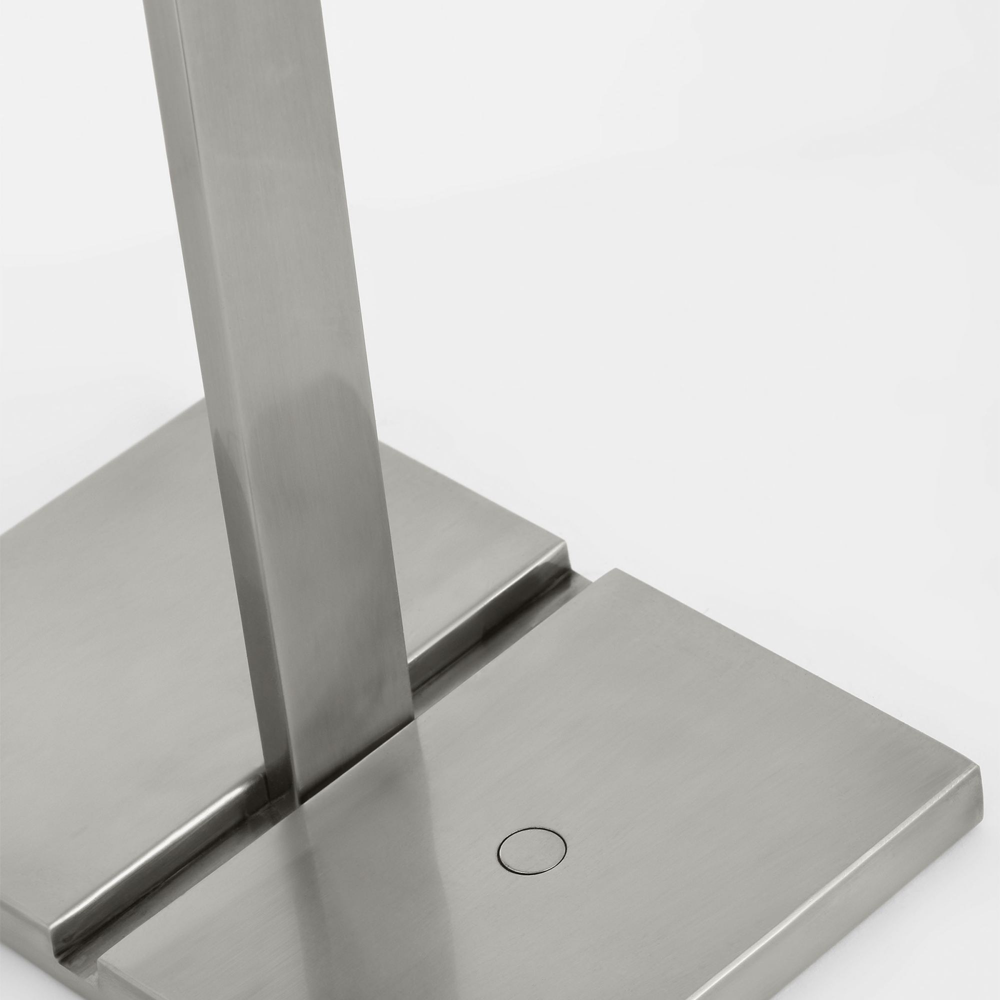 Linea 15" Table Lamp