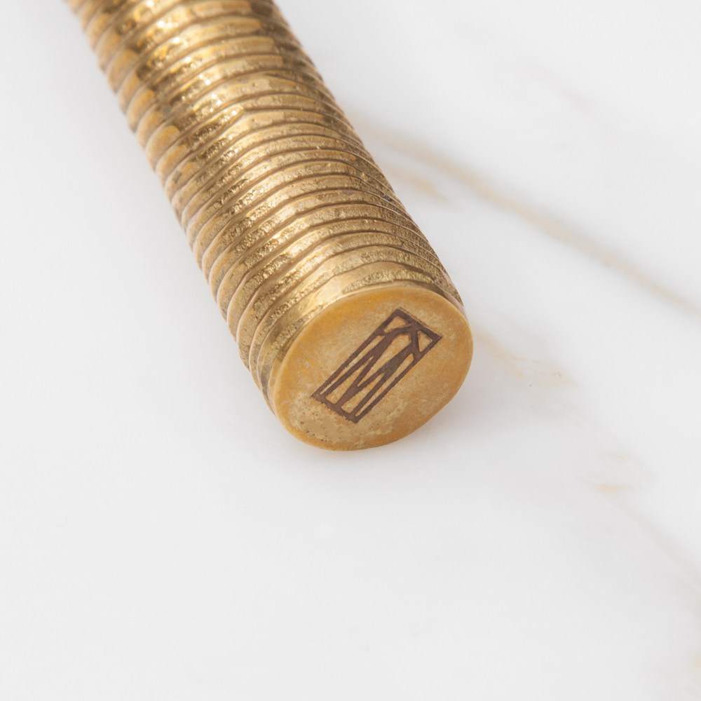 LUSTRE CANDLE SNUFFER