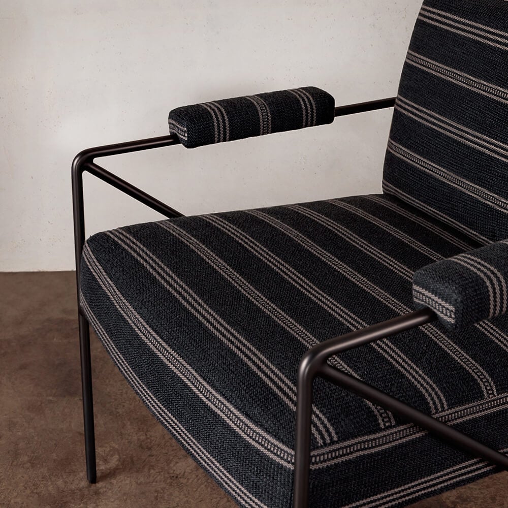 EMMETT LOUNGE CHAIR - OUTDOOR