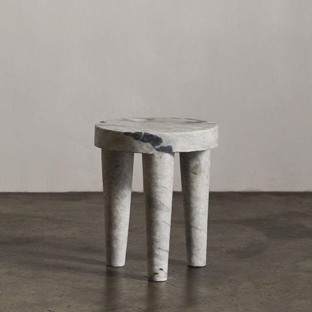 TRIBUTE STOOL SMALL