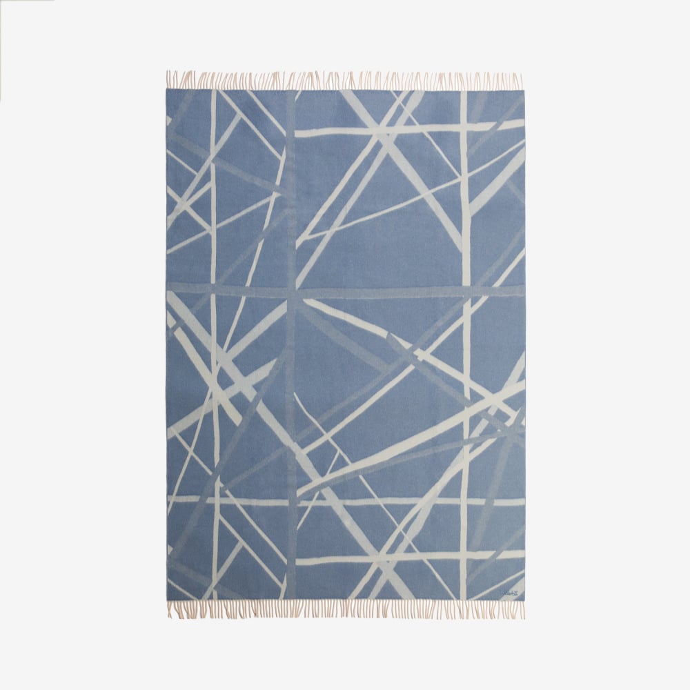 SUPERLUXE CHANNELS THROW image number 0