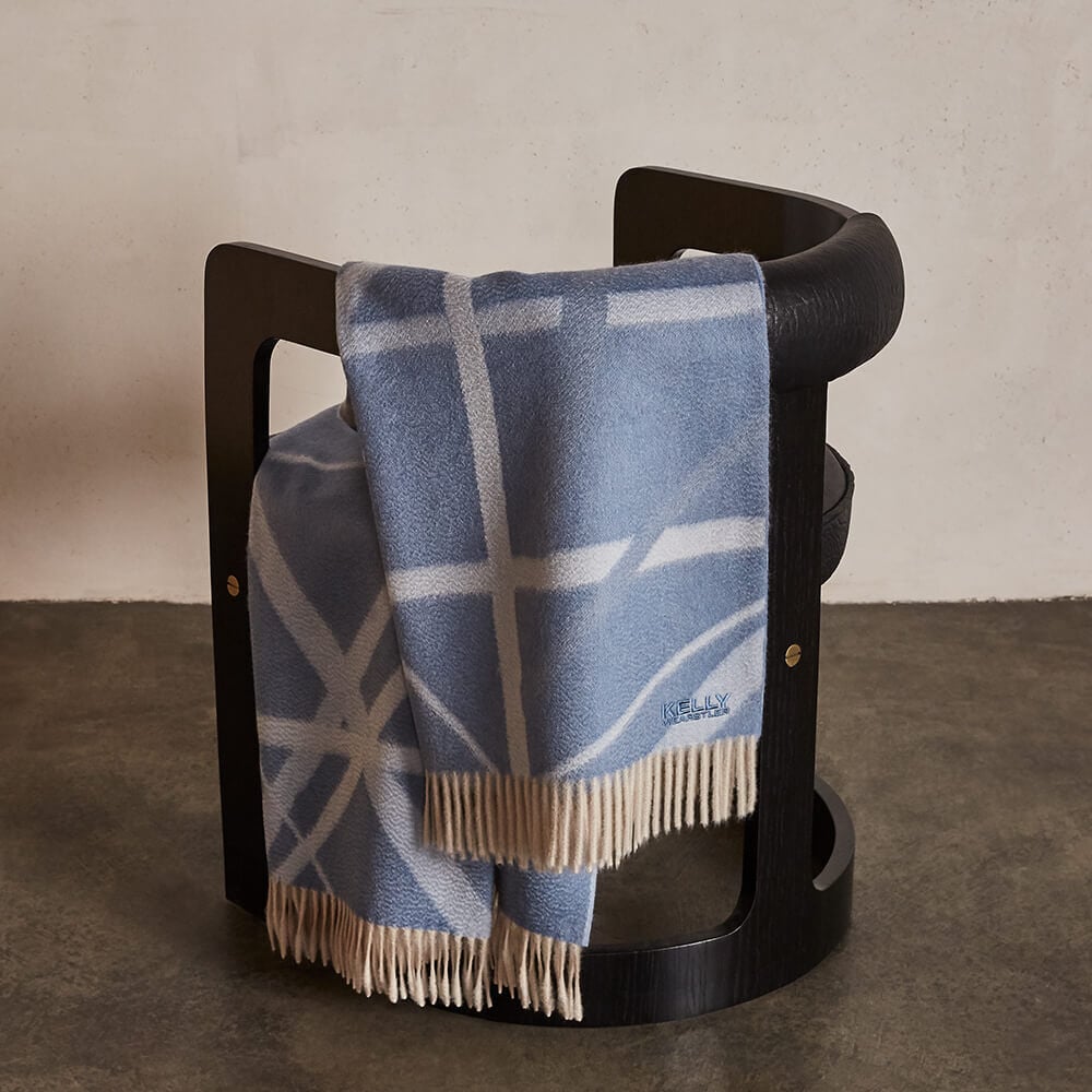 SUPERLUXE CHANNELS THROW