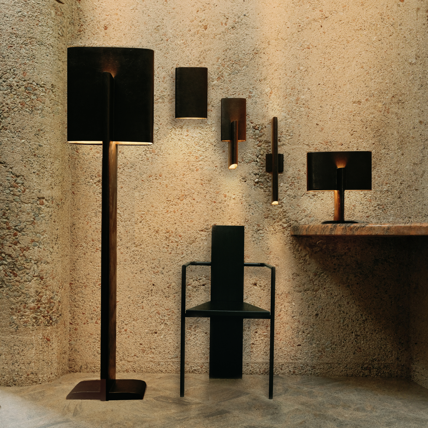 Lotura 16" Intersecting Sconce image number 1