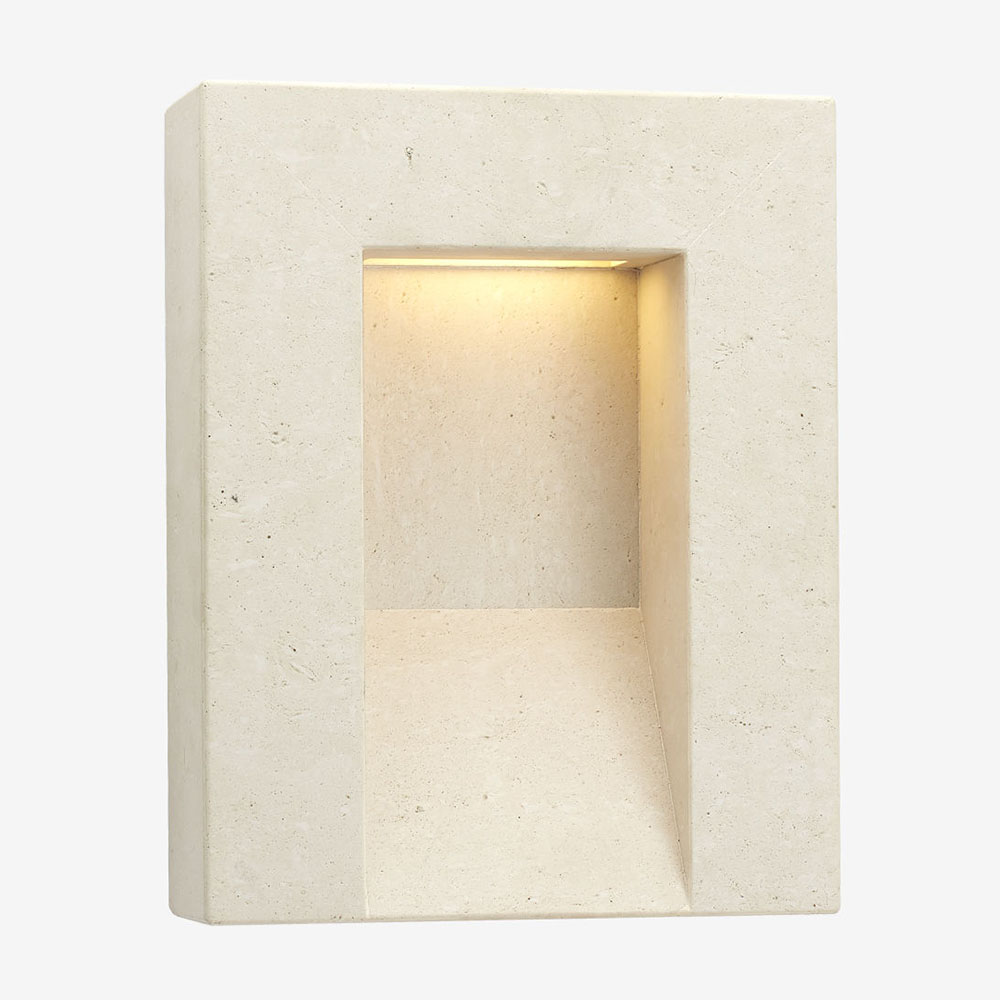 TRIBUTE MEDIUM SCONCE image number 0