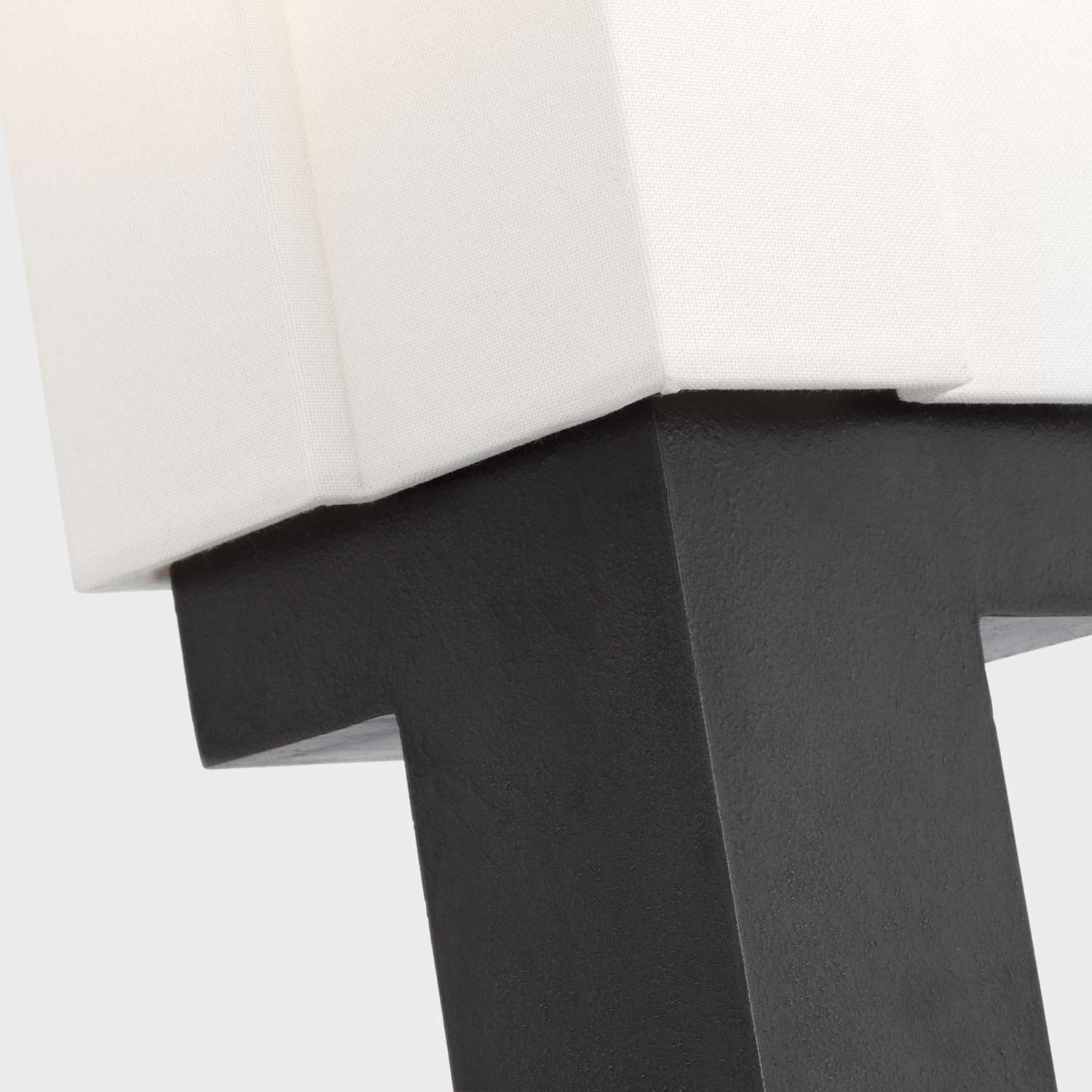 Nucleo 27" Table Lamp image number 4