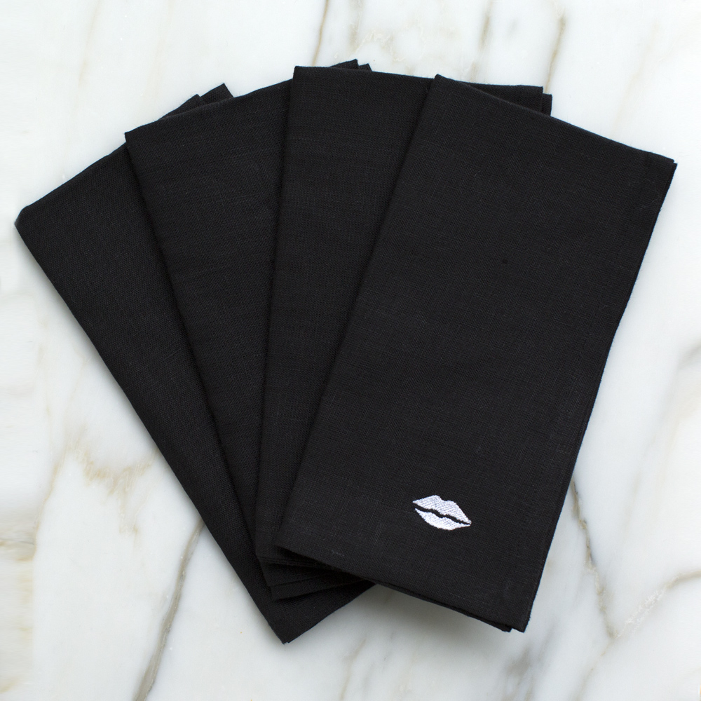 KISS DINNER NAPKINS - BLACK image number 0