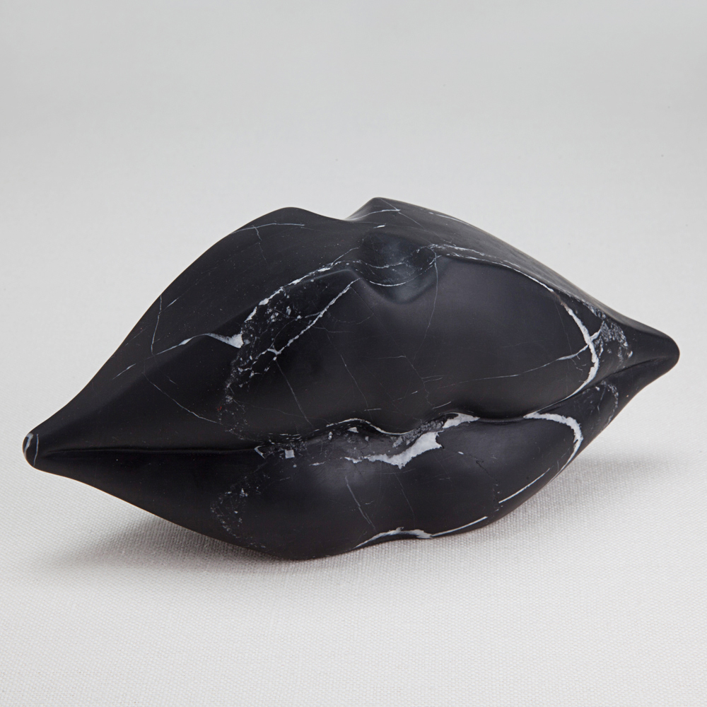 CLASSIC LITTLE KISS image number 0