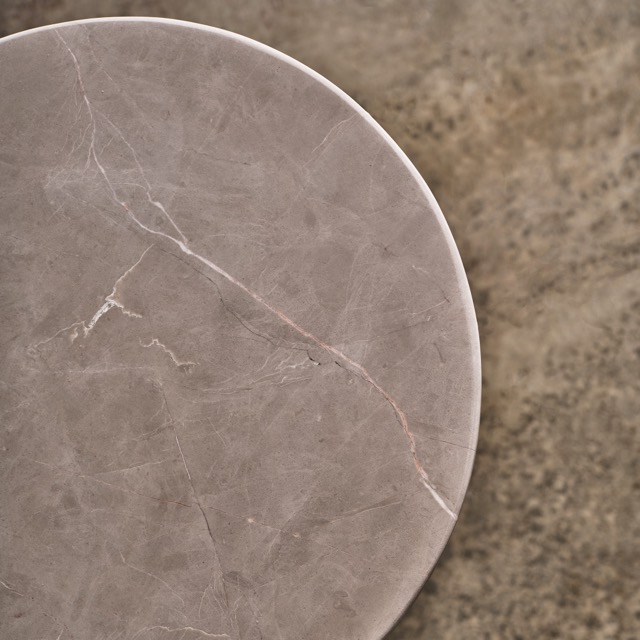 Tribute Side Table image number 3