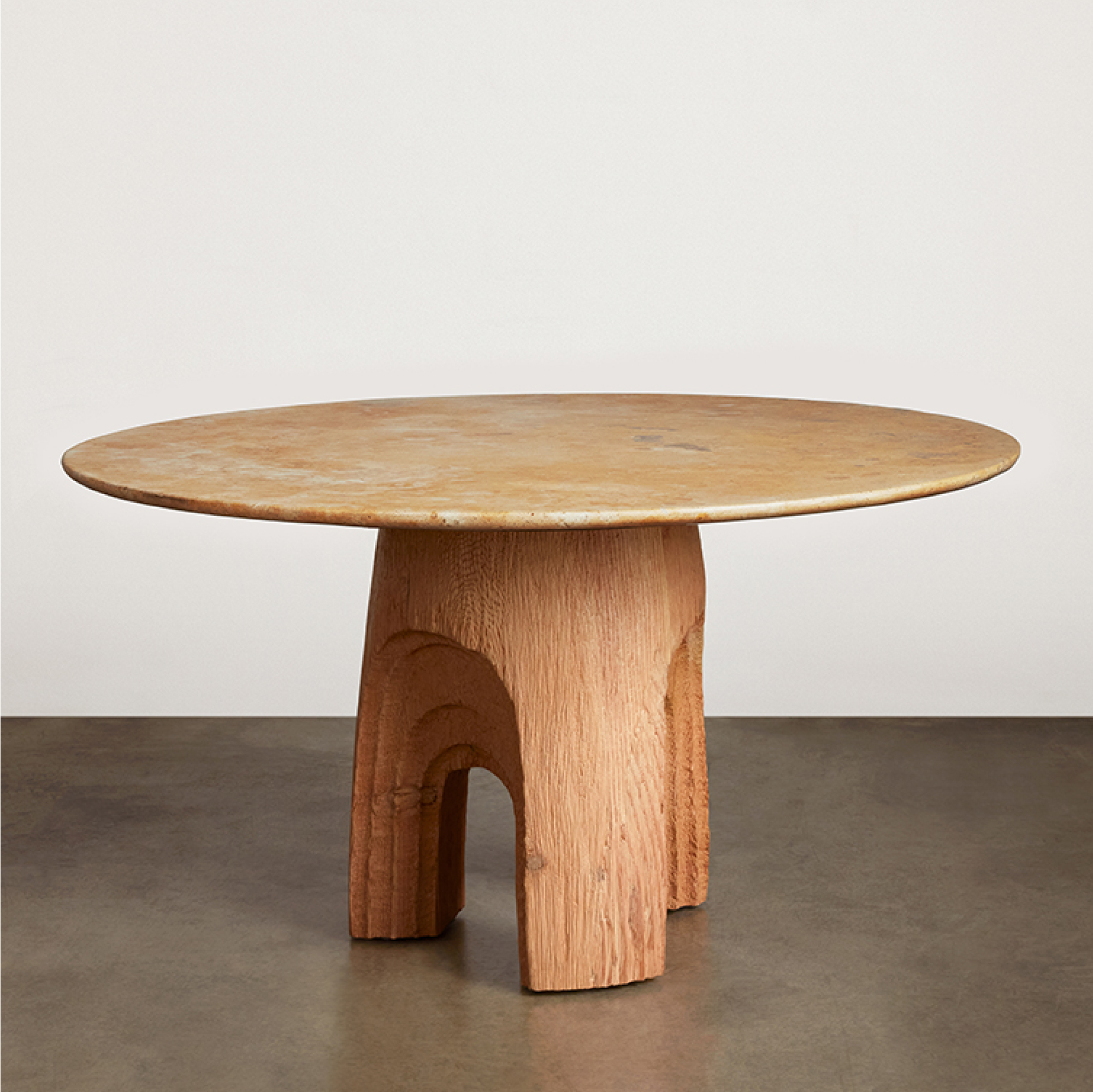 Echo Dining Table image number 3