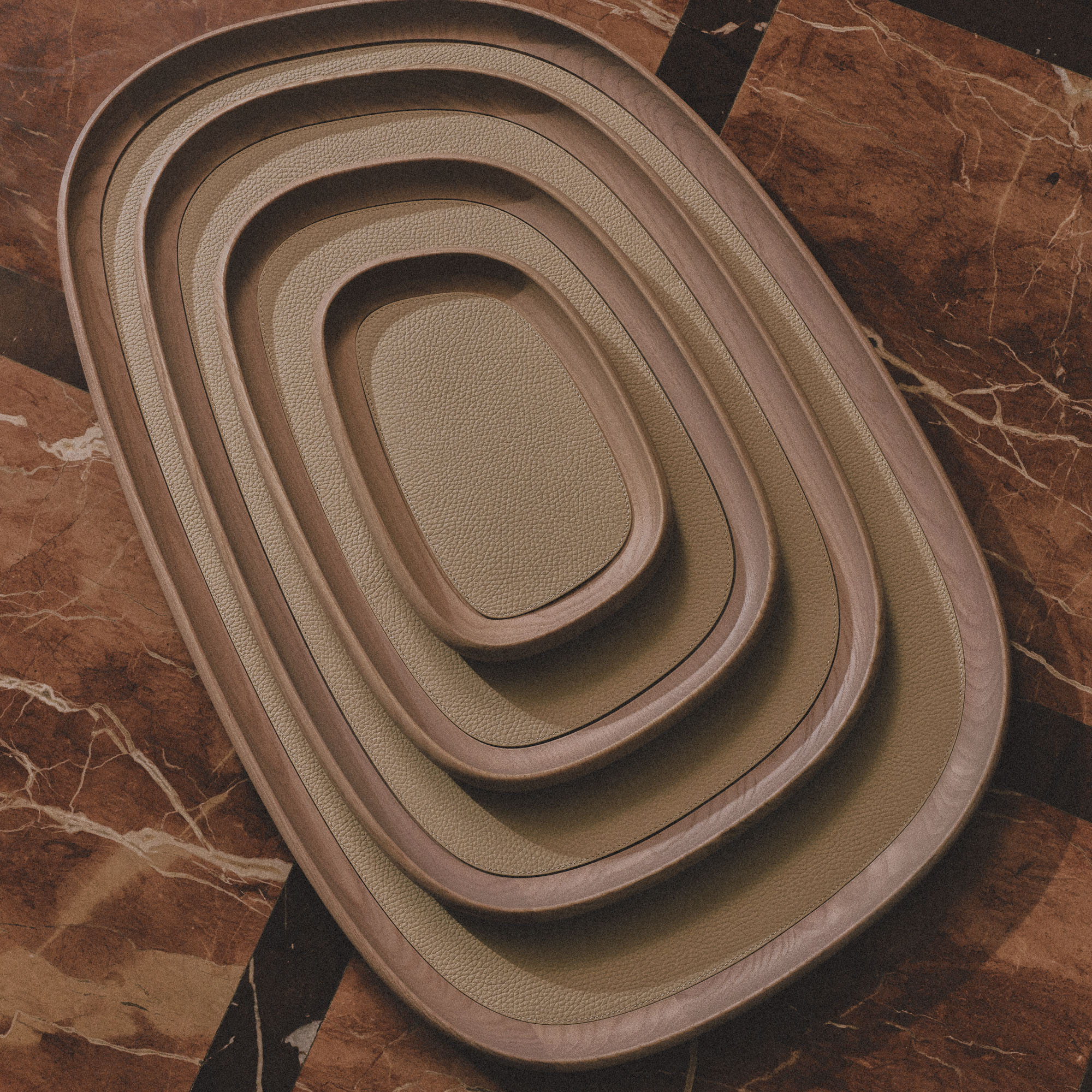 Maris Wood Tray image number 1