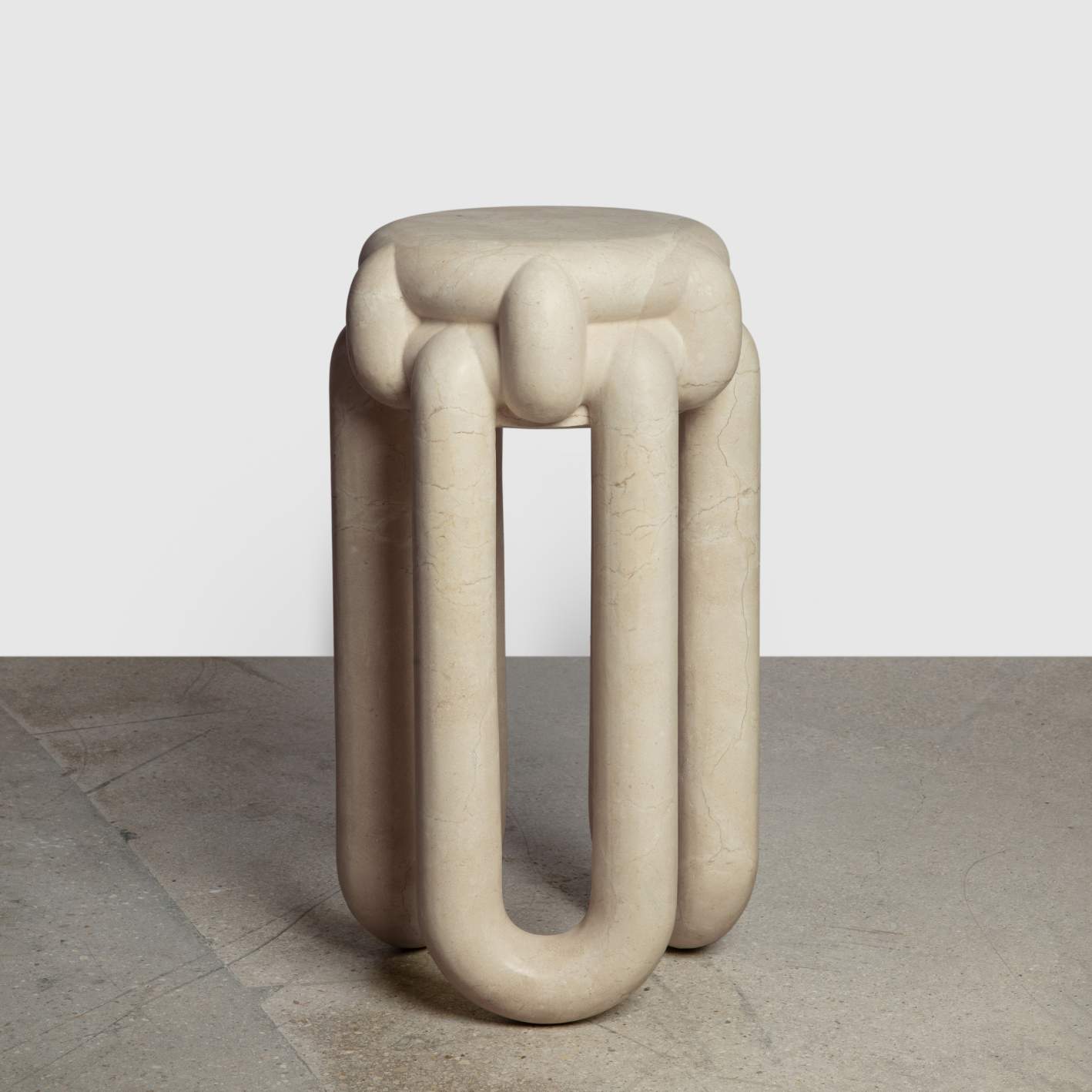 Nudo Drink Table image number 2