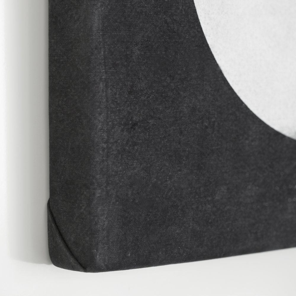 PITCH - BLACK image number 3