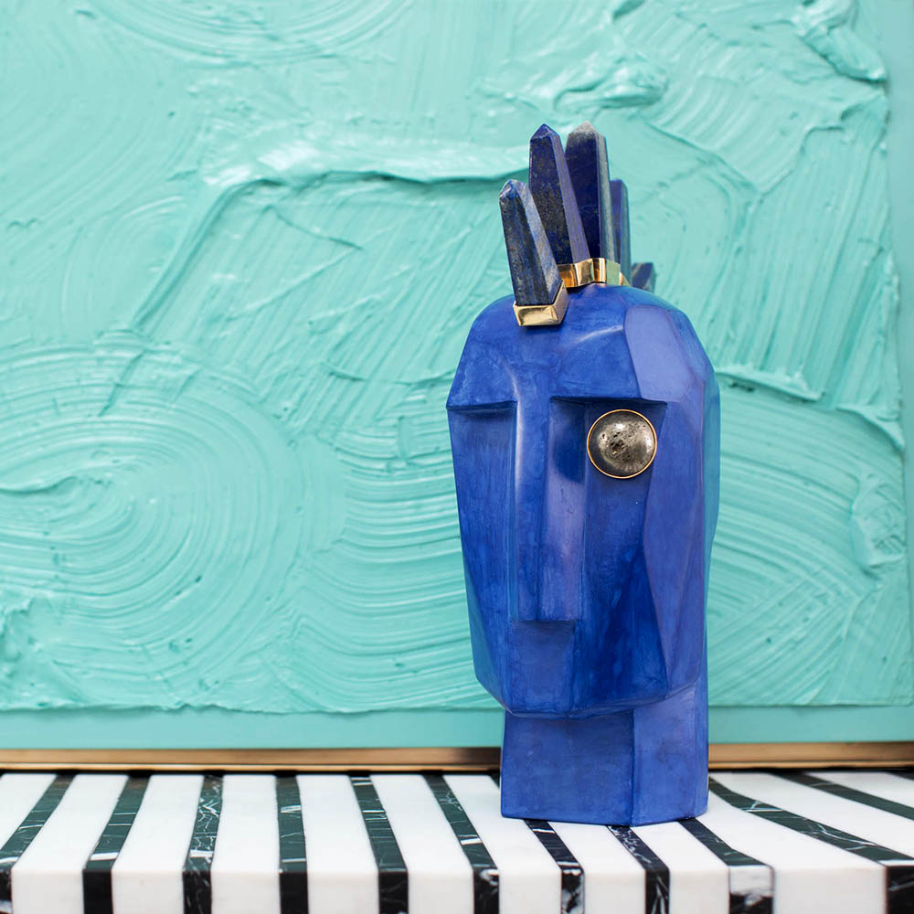 HEAD TRIP - BYRON image number 0