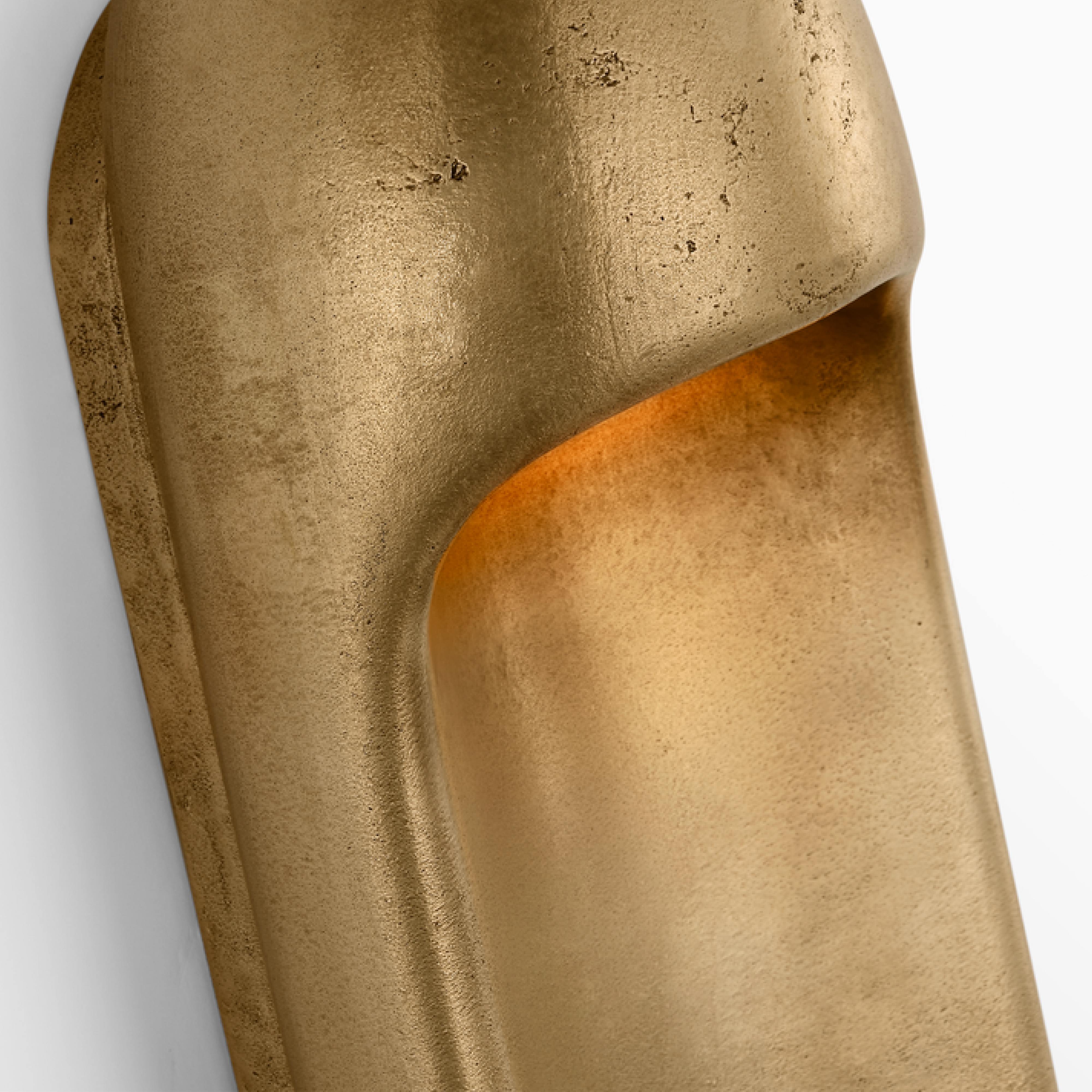 Esculpa 18" Elongated Wall Light image number 4