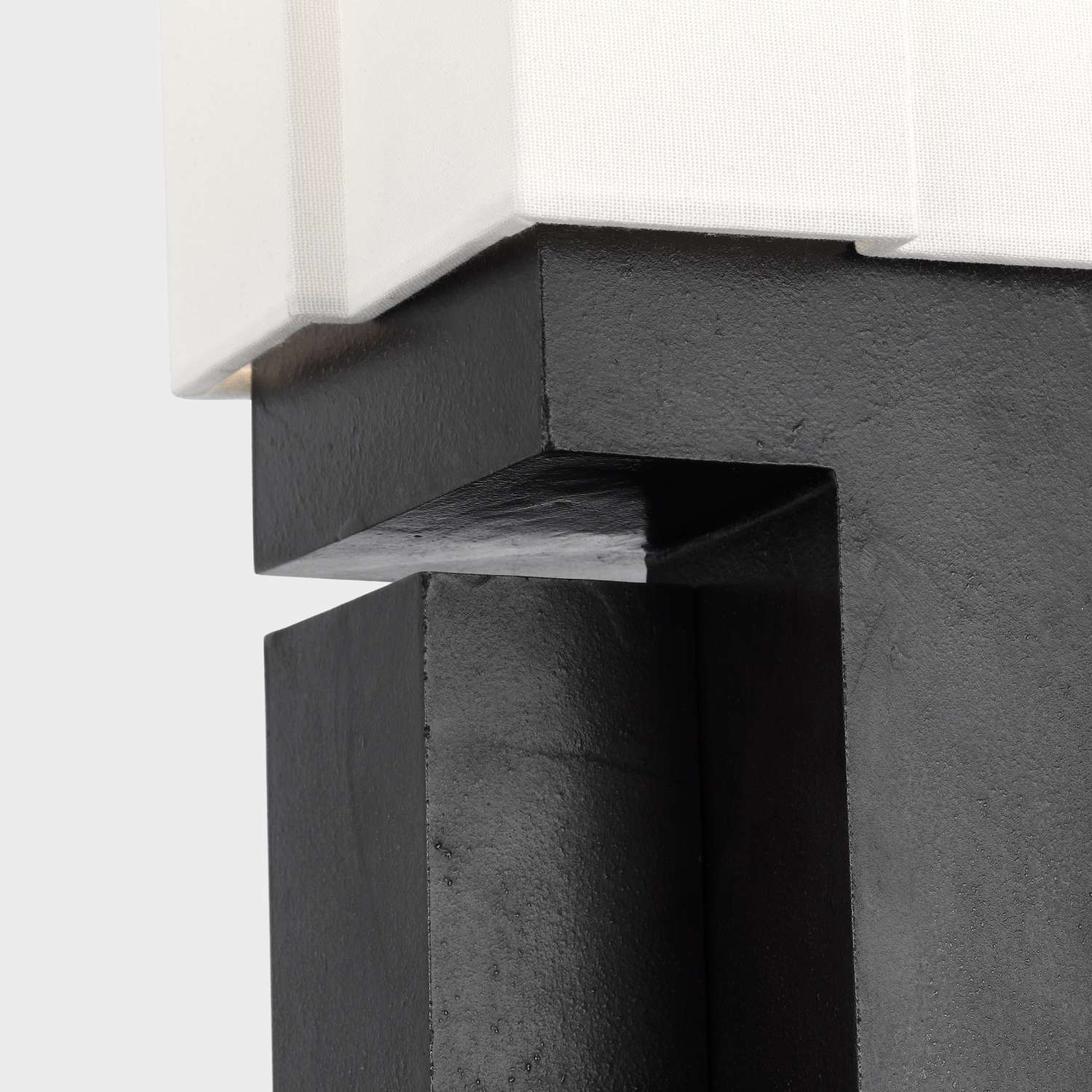 Nucleo 27" Table Lamp image number 2