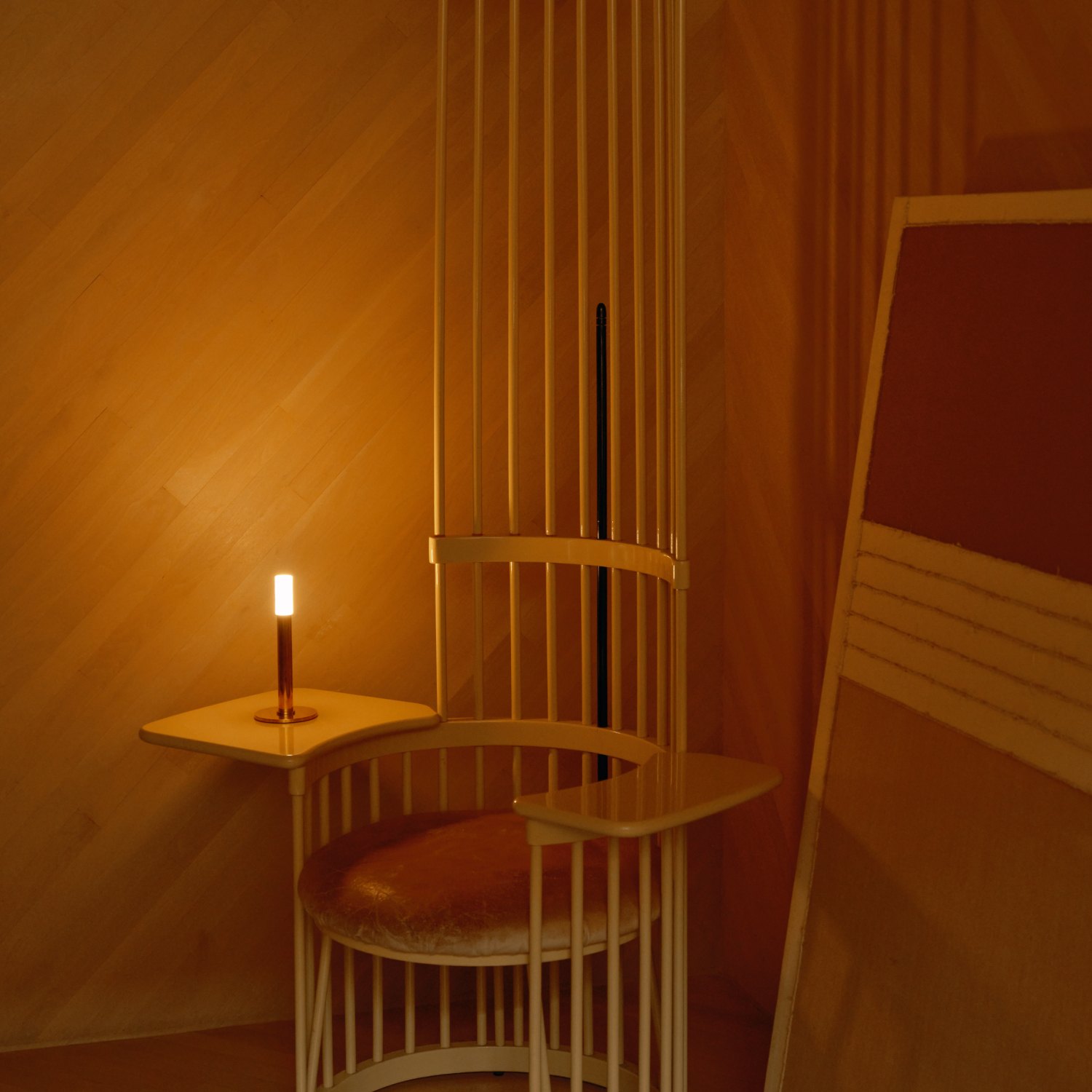 Rousseau 10" Rechargeable Accent Lamp image number 5