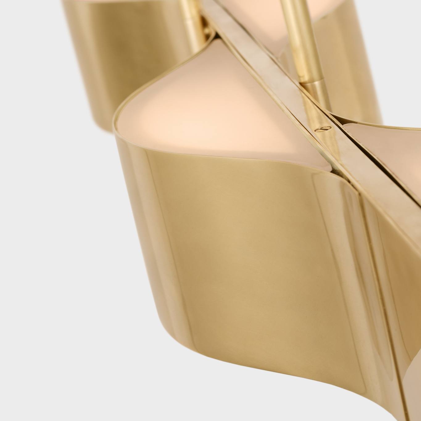 Avant 60" Linear Pendant image number 2