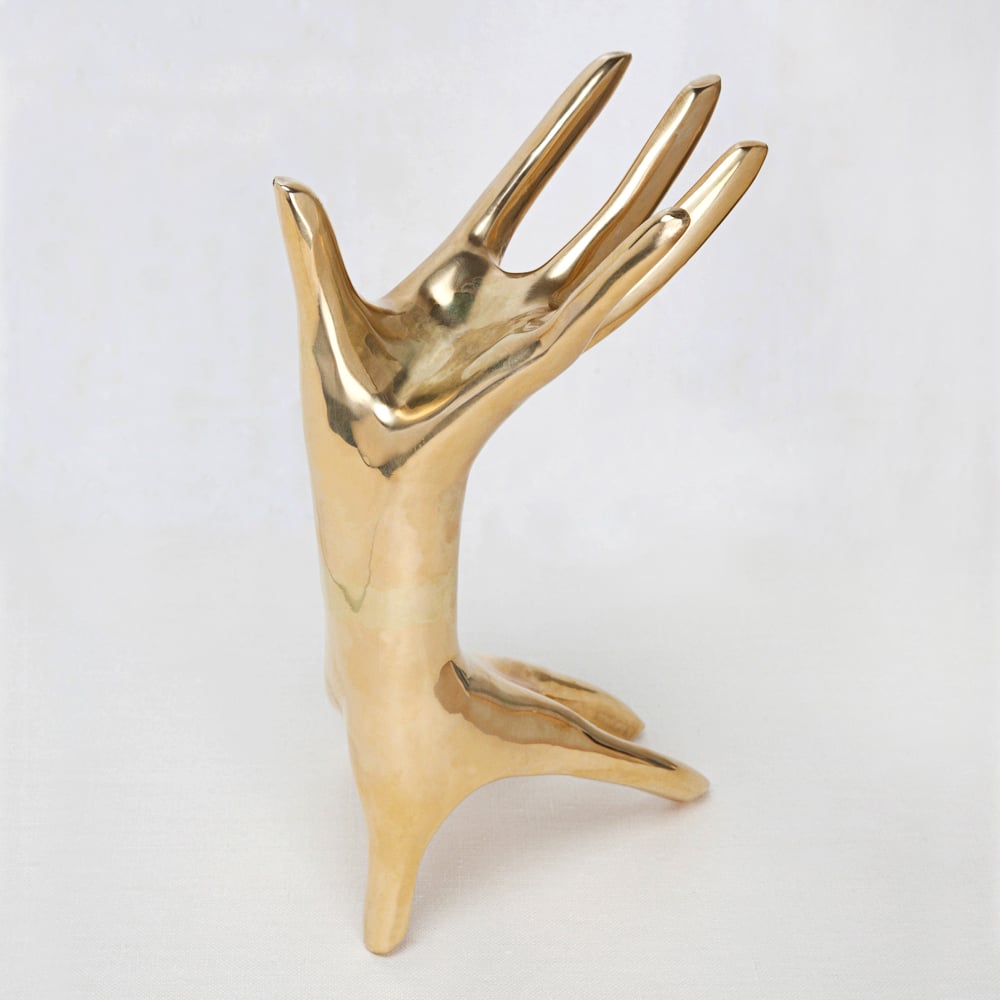 DICHOTOMY SCULPTURE image number 0