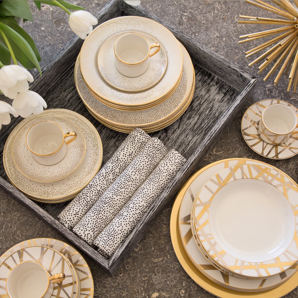 TROUSDALE DINNER PLATE image number 0