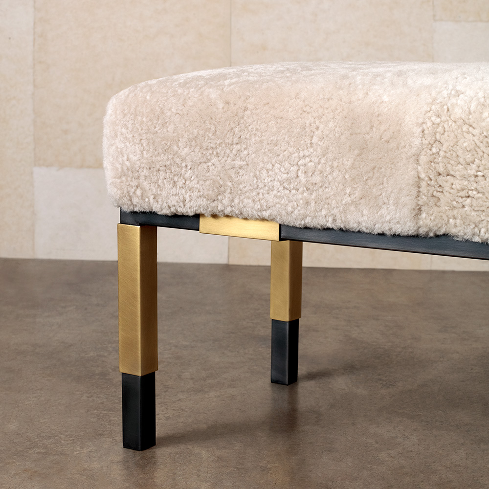 LARCHMONT BENCH image number 2