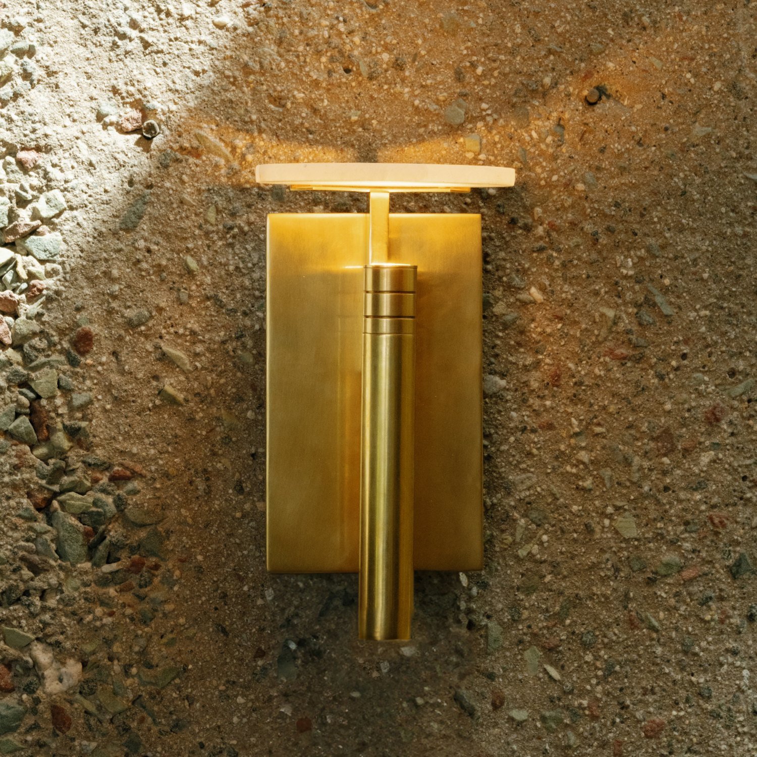 MELANGE FLOATING DISC SCONCE