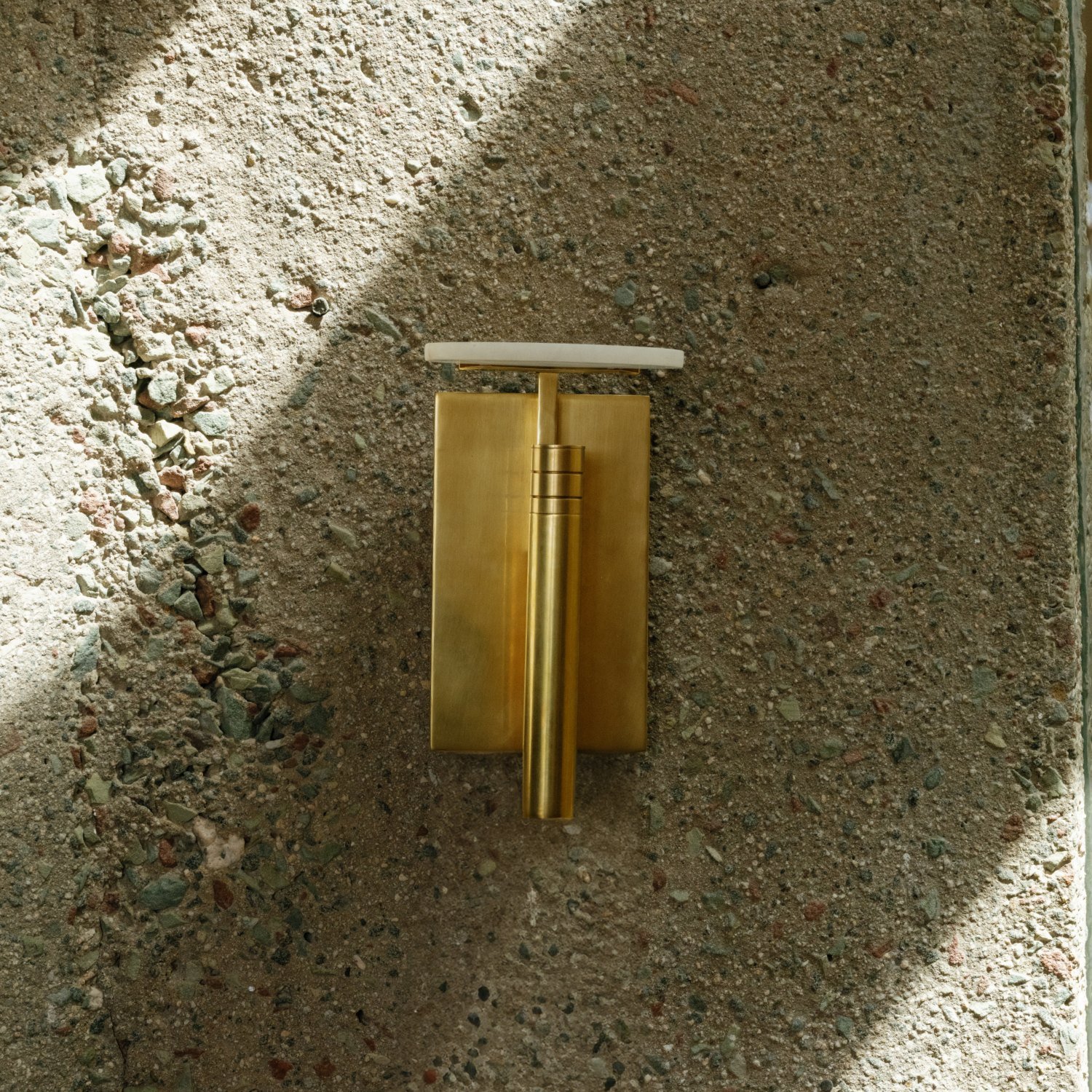 MELANGE FLOATING DISC SCONCE image number 2